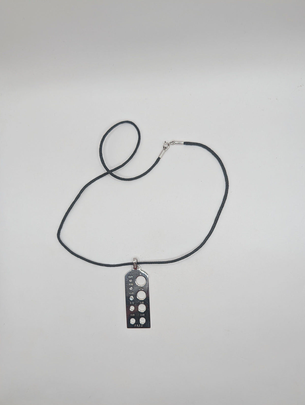 Collier FRED en Or et Diamant 0,05 ct