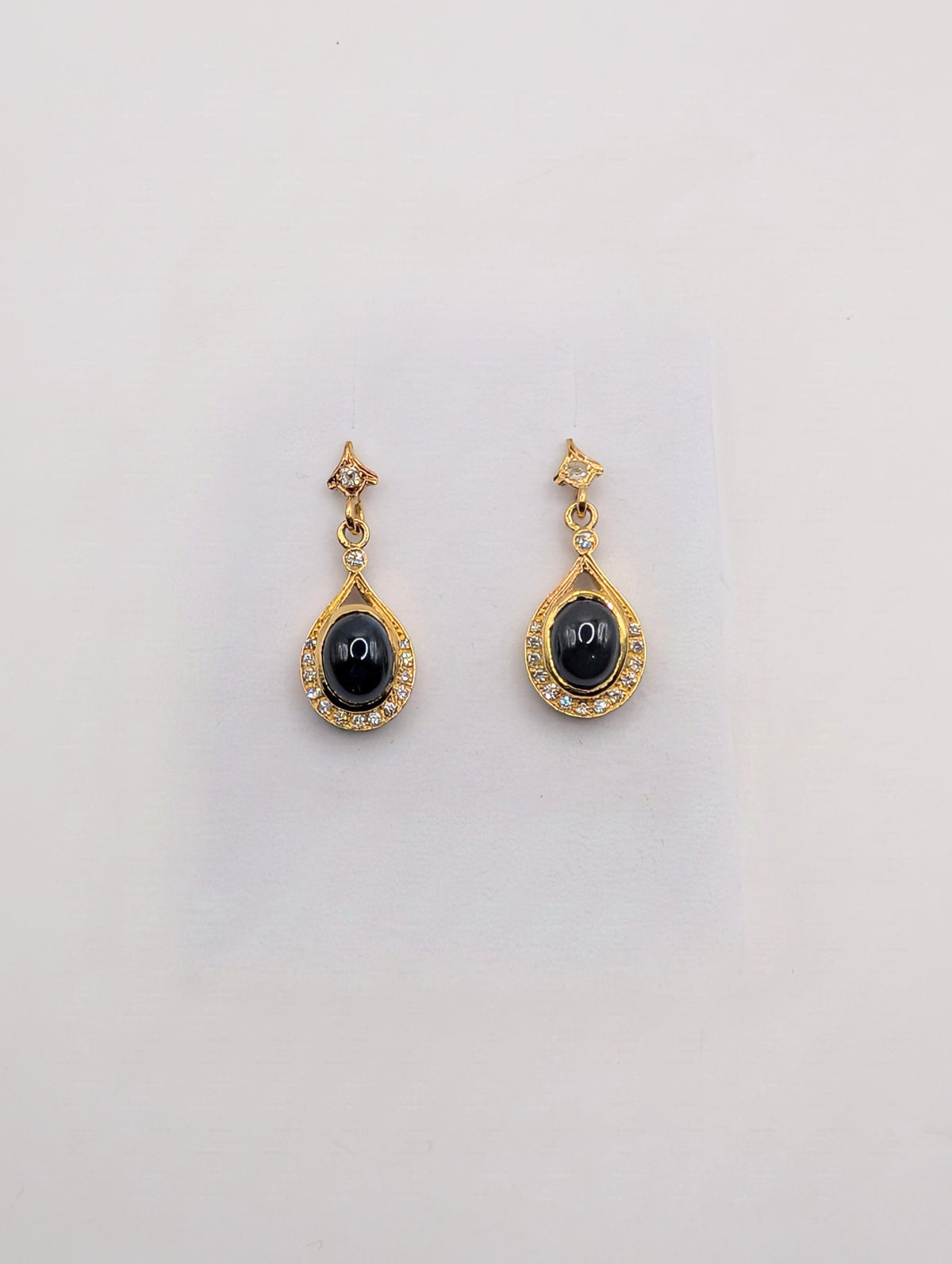 Boucles d'oreilles Or 18k saphirs Cabochons Diamants